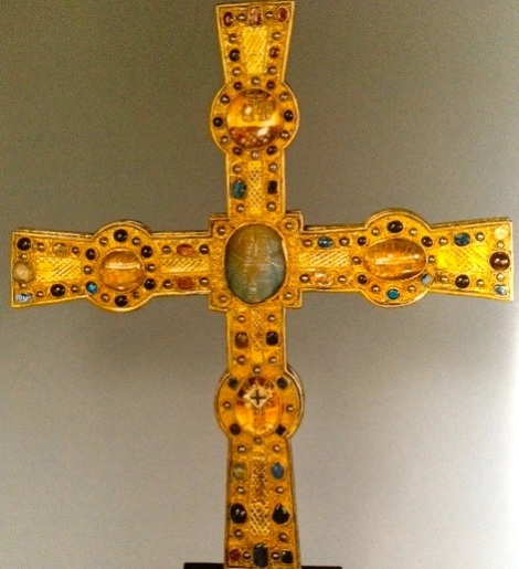 Heinrich cross